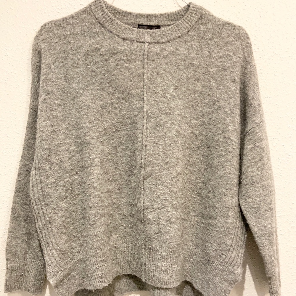 TOP SHOP LONG SLEEVE SWEATER
